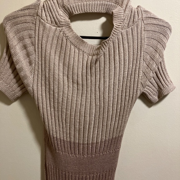 Woman’s BodyCon Slim Fit Short Sleeve SizeL - Picture 5 of 8